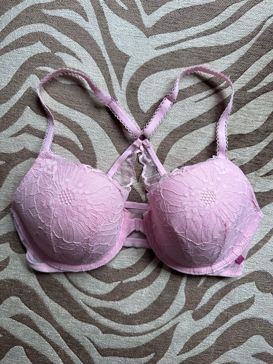 Victoria's Secret Other - Victoria's Secret Pink Lace Push-Up Bra with Racerback Detail NWT